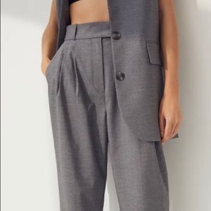 H&M Dark Gray Ankle Length Pants Size 6